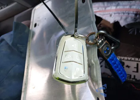 2016 Cadillac Xts Luxury Collection from USA, damaged, VIN 2G61M5S39G9182328